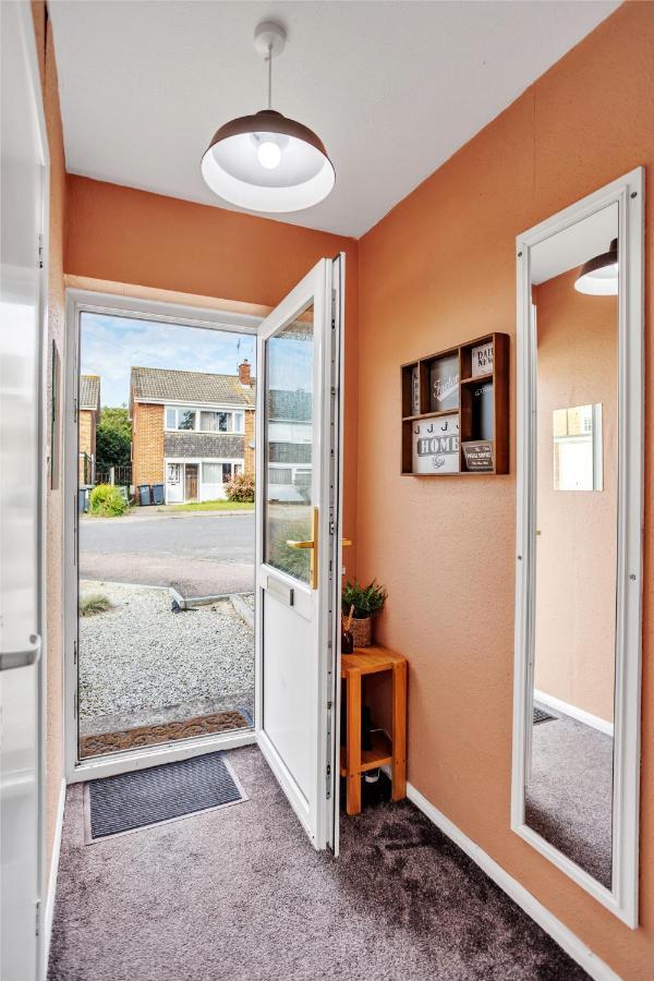 Perfect For Contractors - Canterbury - Free Parking - Ultra Wifi Экстерьер фото