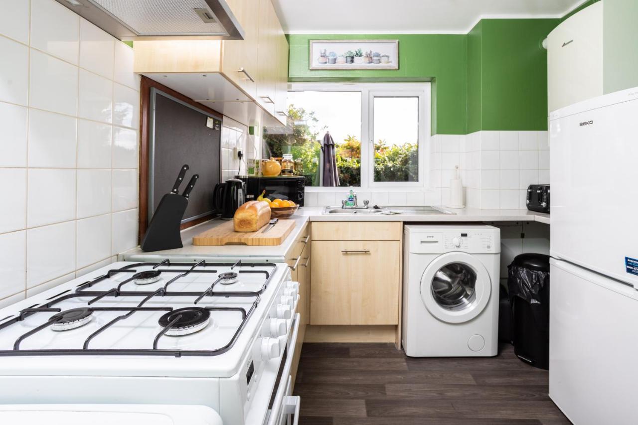 Perfect For Contractors - Canterbury - Free Parking - Ultra Wifi Экстерьер фото